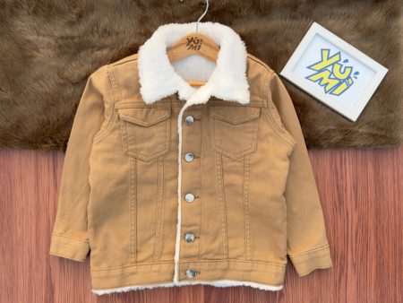 Stylish and Cozy Kids  Tan Sherpa-Lined Jacket - Perfect for Winter For Sale